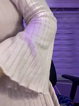 MiiaaJoness online show from 03/18/25, 06:06