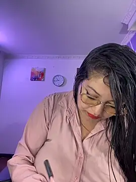 MiiaaJoness online show from 12/04/25, 03:00