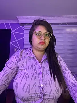 MiiaaJoness online show from 09/29/25, 03:06