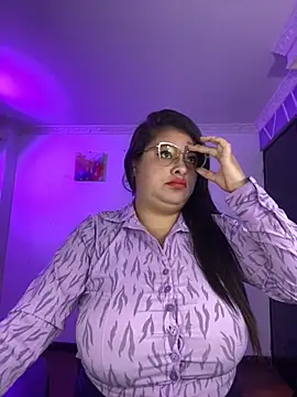 MiiaaJoness online show from 11/28/25, 03:01