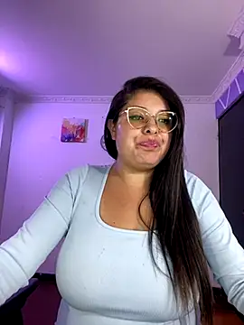 MiiaaJoness online show from 12/03/25, 06:29