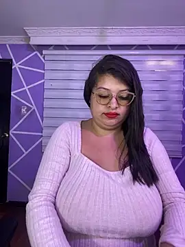 MiiaaJoness online show from 03/26/26, 07:01