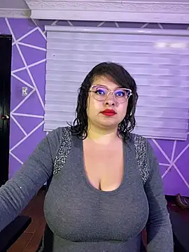 MiiaaJoness online show from 07/15/26, 03:30