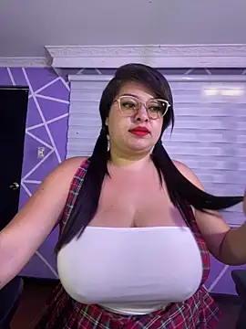 MiiaaJoness online show from 02/04/26, 03:18