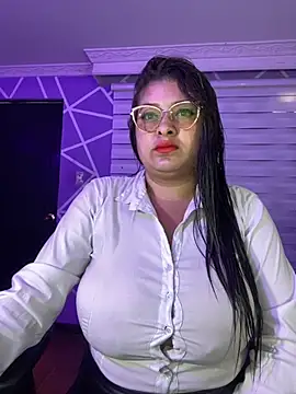 MiiaaJoness online show from 10/24/25, 03:22