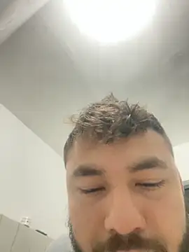 Snapshot of JacoLive chatting on 11/21/25, 10:53 JacoLive online show from 11/21/25, 10:53