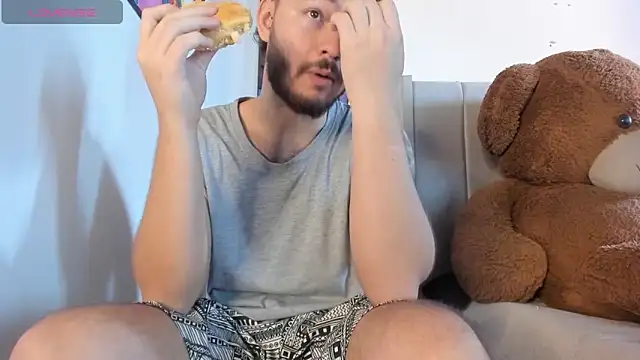 JacoLive online show from 03/18/26, 06:42