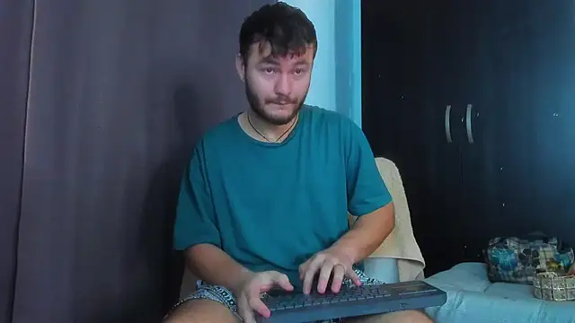 Snapshot of JacoLive chatting on 11/06/25, 07:07 JacoLive online show from 11/06/25, 07:07