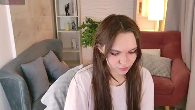 ChloeSunny online show from 05/01/26, 06:24