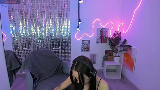 ChloeSunny online show from 04/05/26, 09:10