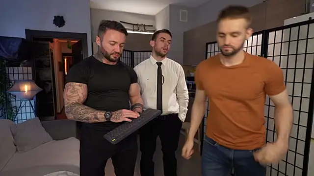 enjoy me online show from 11/28/25, 05:02