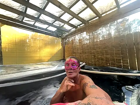 prainxxx22 online show from 11/19/25, 07:14