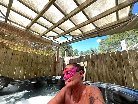 prainxxx22 online show from 09/17/25, 06:32