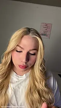 IsabellaFigueredo   online show from 02/27/26, 11:59