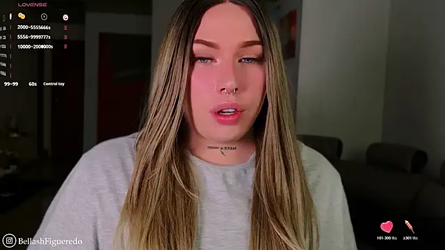 IsabellaFigueredo   online show from 04/10/26, 05:14