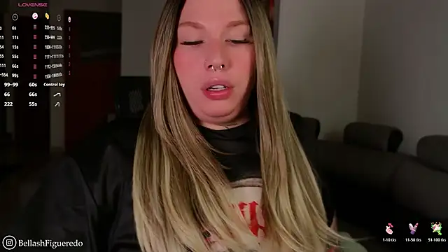 IsabellaFigueredo   online show from 04/08/26, 09:05