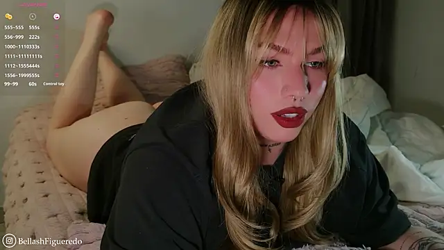 Snapshot of IsabellaFigueredo__ chatting on 07/17/26, 09:50 IsabellaFigueredo online show from 07/17/26, 09:50
