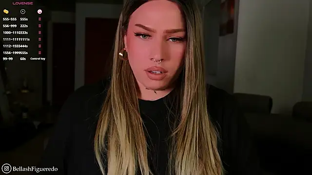 IsabellaFigueredo   online show from 04/14/26, 09:03