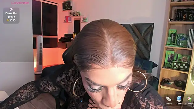 Nicolle alexandra online show from 03/13/26, 11:21