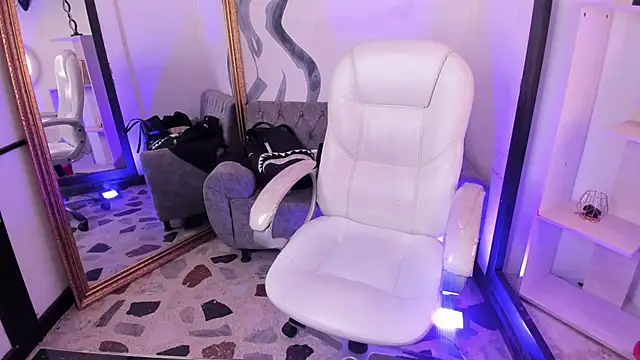 CelesteBrucee online show from 05/30/26, 04:34