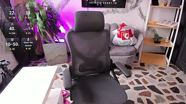 CelesteBrucee online show from 02/21/26, 09:28