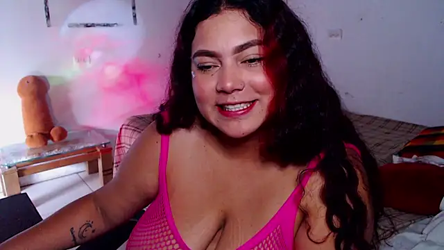 girl milk2 online show from 05/11/26, 04:04