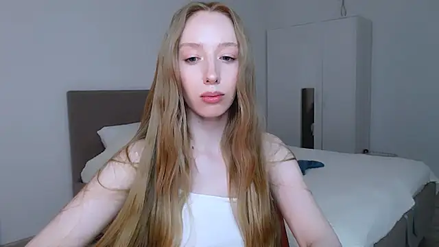 Snapshot of Luna_insniity chatting on 03/21/25, 01:02 Luna insniity online show from 03/21/25, 01:02