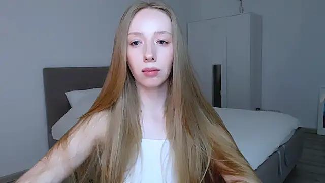 Snapshot of Luna_insniity chatting on 03/15/25, 07:27 Luna insniity online show from 03/15/25, 07:27