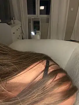 AK47   online show from 04/29/26, 10:52