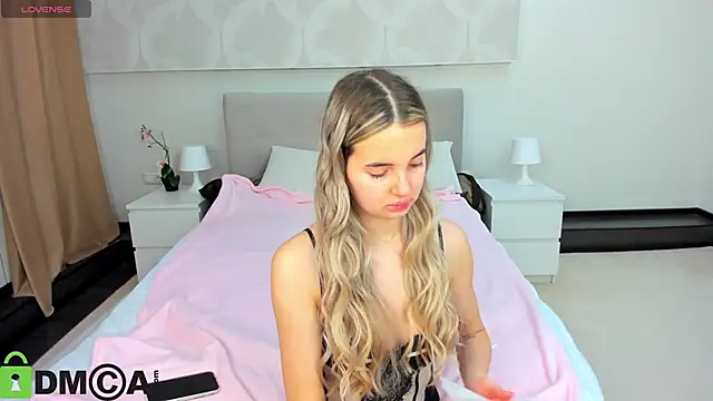 Donna Evans online show from 04/17/26, 12:02