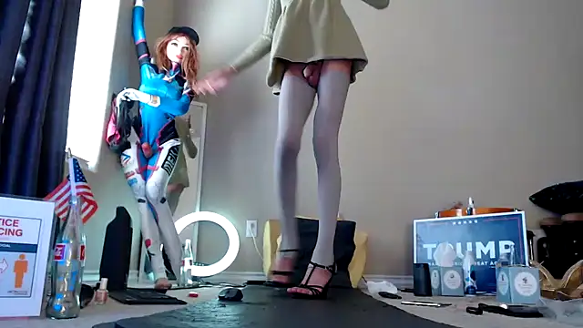 Snapshot of Taylorsexbot chatting on 02/17/25, 08:27 Taylorsexbot online show from 02/17/25, 08:27