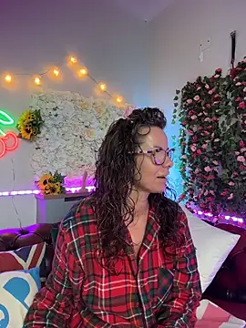 Snapshot of AmicaBentley chatting on 03/22/26, 06:48 AmicaBentley online show from 03/22/26, 06:48