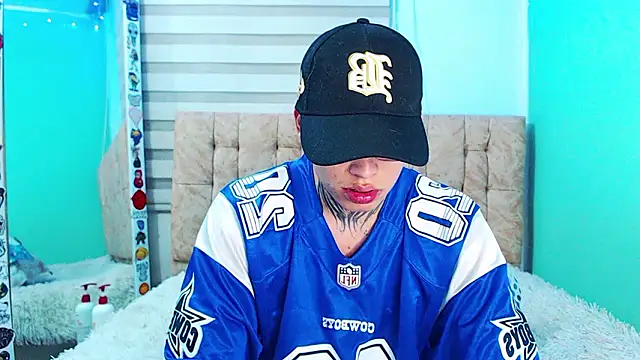  justinmoon2 online show from 03/02/26, 05:08