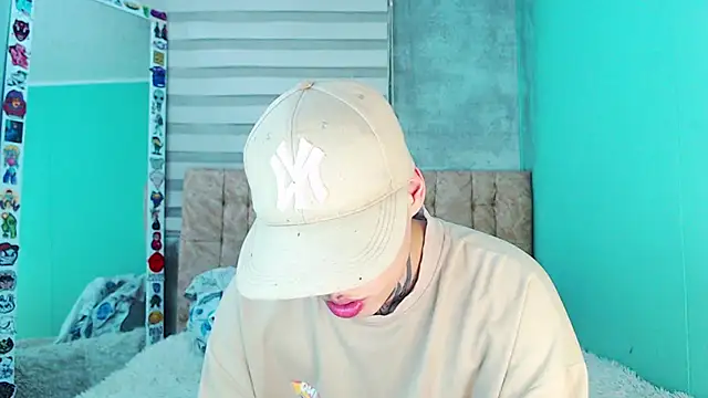  justinmoon2 online show from 11/23/25, 04:55