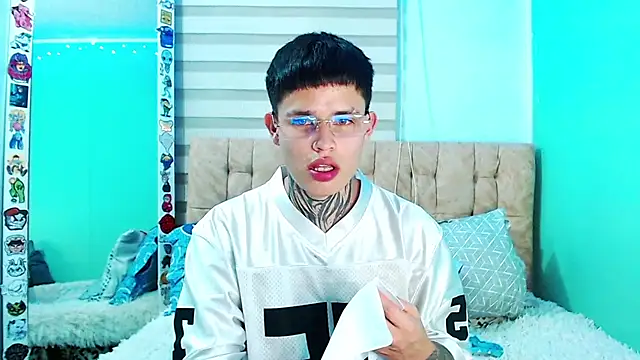  justinmoon2 online show from 02/10/26, 05:06