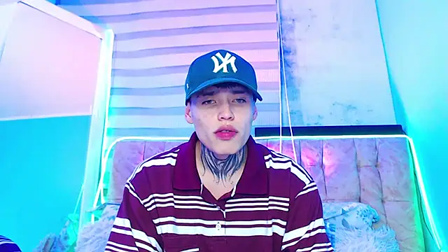  justinmoon2 online show from 03/11/25, 04:41