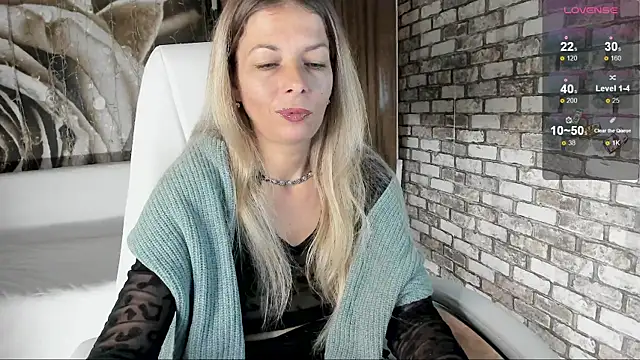 Eva Melow online show from 09/28/25, 02:13