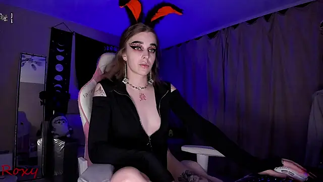 wet dream  online show from 10/31/25, 03:25