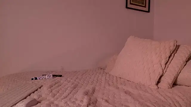 mrj99219 online show from 10/29/25, 07:07