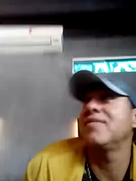 Snapshot of will1980 chatting on 02/18/26, 12:34 will1980 online show from 02/18/26, 12:34