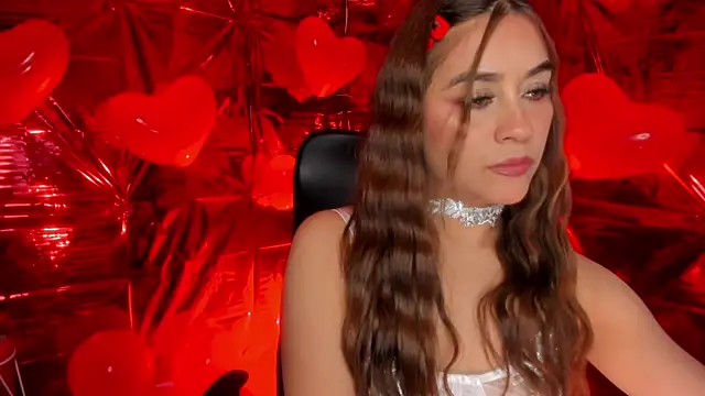 Snapshot of aliss_ev chatting on 02/13/25, 08:03 aliss ev online show from 02/13/25, 08:03