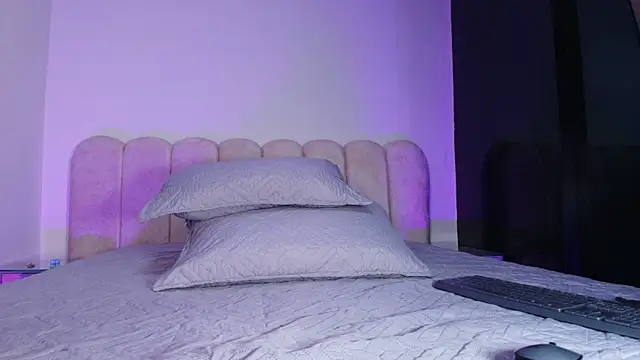 lucyy gray online show from 11/27/25, 03:18