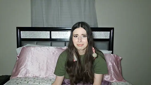 alisonfields online show from 06/14/26, 02:08