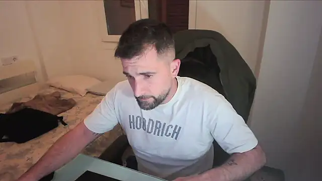 alex877x online show from 04/17/26, 10:56