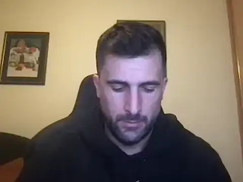 Snapshot of alex877x chatting on 02/19/25, 10:56 alex877x online show from 02/19/25, 10:56