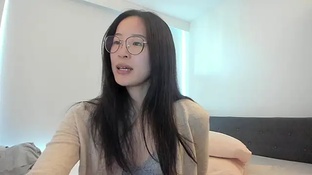 secretgirlfriendxo online show from 06/04/26, 10:36