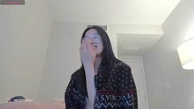 Snapshot of secretgirlfriendxo chatting on 12/04/24, 11:46 secretgirlfriendxo online show from 12/04/24, 11:46