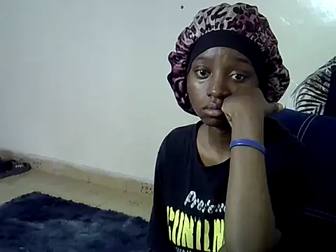 Snapshot of Enkarxx chatting on 11/06/25, 10:08 Enkarxx online show from 11/06/25, 10:08