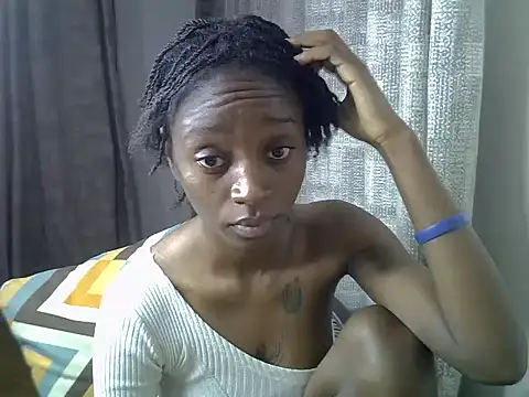 Snapshot of Enkarxx chatting on 10/05/25, 07:15 Enkarxx online show from 10/05/25, 07:15