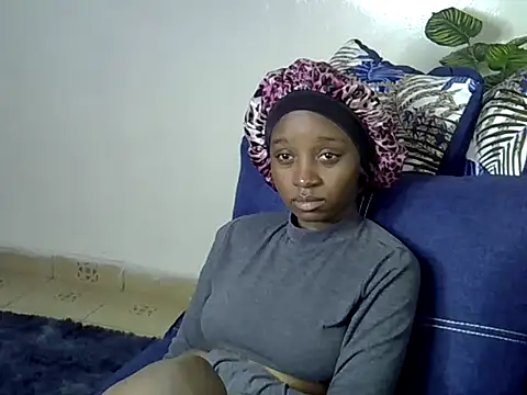 Snapshot of Enkarxx chatting on 10/30/25, 03:53 Enkarxx online show from 10/30/25, 03:53